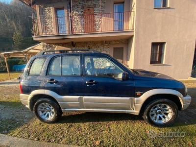 Usato 2000 Suzuki Grand Vitara 2.0 Diesel 87 CV (6.000 €)