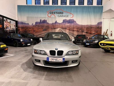 Usato 2002 BMW Z3 1.9 Benzin 118 CV (11.000 €)