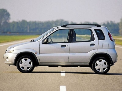 Usato 2003 Suzuki Ignis 1.3 LPG_Hybrid 83 CV (2.900 €)