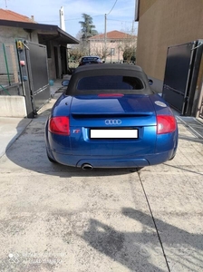 Usato 2004 Audi TT 1.8 Benzin 179 CV (8.500 €)