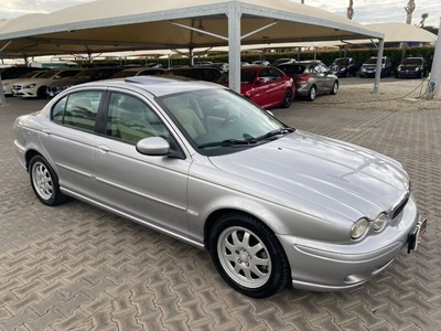 Usato 2004 Jaguar X-type 2.0 Diesel 131 CV (4.800 €)