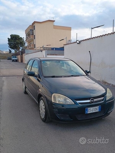 Usato 2004 Opel Corsa 1.2 Diesel 69 CV (999 €)