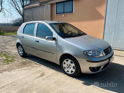 Usato 2005 Fiat Punto 1.2 Diesel 69 CV (3.690 €)