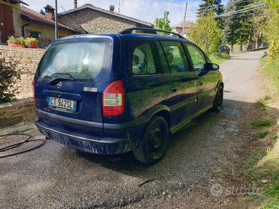 Usato 2005 Opel Zafira 1.6 CNG_Hybrid (500 €)