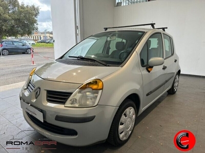 Usato 2005 Renault Modus 1.1 Benzin 75 CV (2.480 €)