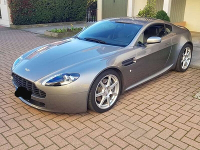 Usato 2006 Aston Martin V8 4.3 Benzin 385 CV (55.000 €)