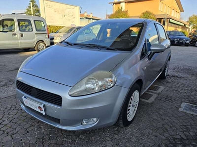 Usato 2006 Fiat Grande Punto 1.4 Benzin 77 CV (3.650 €)