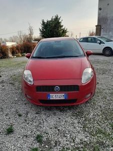 Usato 2006 Fiat Grande Punto 1.4 Benzin 95 CV (2.500 €)