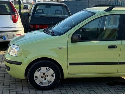 Usato 2006 Fiat Panda 1.2 Benzin 60 CV (3.950 €)