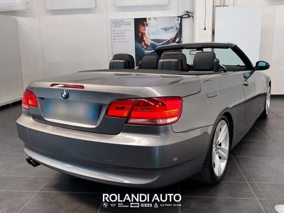 Usato 2007 BMW 318 Cabriolet 3.0 Benzin 218 CV (16.400 €)