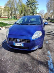 Usato 2007 Fiat Grande Punto 1.4 Benzin 95 CV (3.900 €)