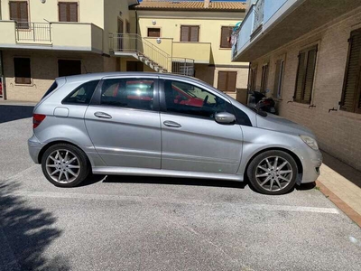 Usato 2007 Mercedes B200 Benzin 196 CV (3.700 €)