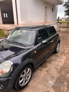 Usato 2007 Mini Cooper D 1.6 Diesel 116 CV (2.500 €)