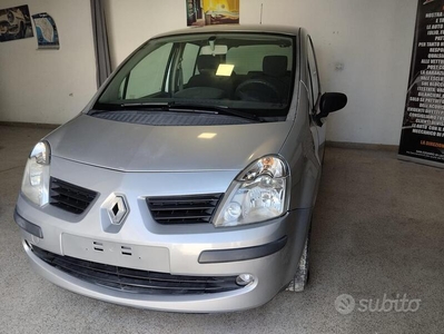 Usato 2007 Renault Modus 1.5 Diesel 85 CV (2.650 €)