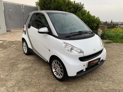 Usato 2007 Smart ForTwo Coupé 1.0 Benzin 84 CV (4.200 €)