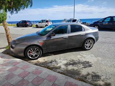 Usato 2008 Alfa Romeo 159 1.9 Diesel 150 CV (4.000 €)