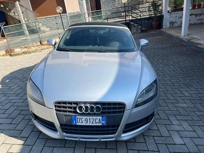 Usato 2008 Audi TT Roadster 2.0 Benzin 200 CV (12.500 €)