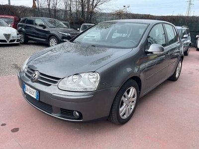 Usato 2008 VW Golf V 1.6 CNG_Hybrid 102 CV (3.399 €)