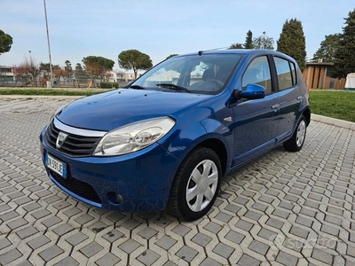 Usato 2009 Dacia Sandero 1.4 LPG_Hybrid 75 CV (2.500 €)