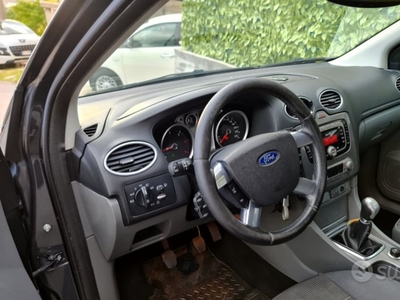 Usato 2010 Ford Focus 1.6 Diesel 90 CV (2.899 €)
