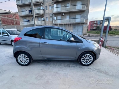 Usato 2010 Ford Ka 1.2 Benzin (3.999 €)