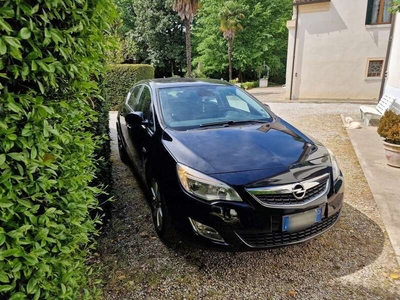 Usato 2010 Opel Astra 1.6 CNG_Hybrid 116 CV (7.500 €)