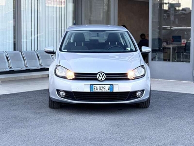 Usato 2010 VW Golf VI 1.4 Benzin 160 CV (8.499 €)