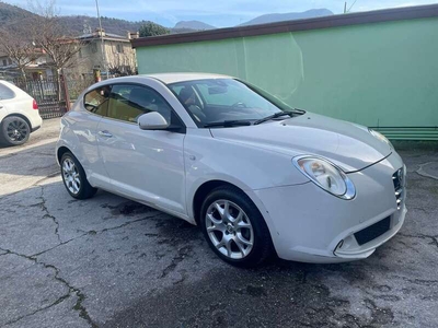 Usato 2011 Alfa Romeo MiTo 1.4 Benzin 79 CV (3.600 €)