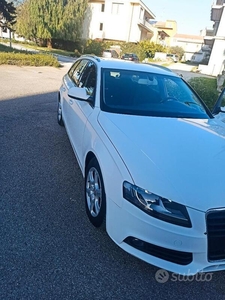 Usato 2011 Audi A4 2.0 Diesel 143 CV (6.000 €)