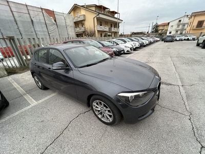 Usato 2011 BMW 116 1.6 Benzin 136 CV (11.500 €)