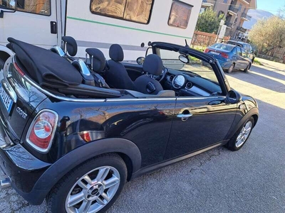 Usato 2011 Mini Cooper Cabriolet 1.6 Benzin 122 CV (6.900 €)