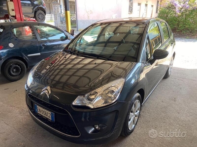 Usato 2012 Citroën C3 1.1 Benzin 60 CV (6.200 €)