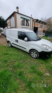 Usato 2012 Fiat Doblò 1.6 Diesel 105 CV (7.000 €)