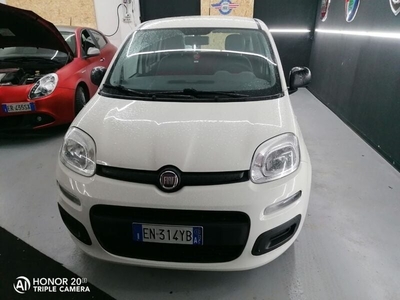 Usato 2012 Fiat Panda 1.2 Benzin 69 CV (6.200 €)