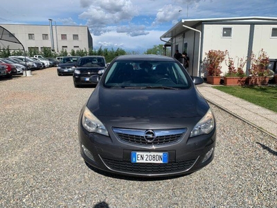 Usato 2012 Opel Astra 1.7 Diesel 110 CV (4.690 €)