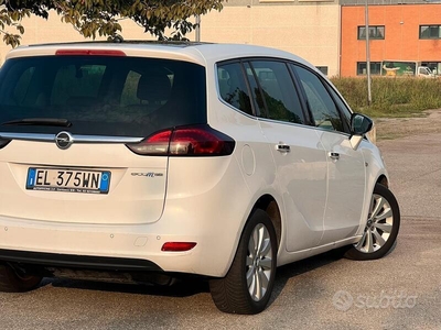 Usato 2012 Opel Zafira Tourer 1.6 CNG_Hybrid 150 CV (9.900 €)
