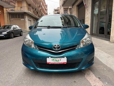 Usato 2012 Toyota Yaris 1.4 Diesel 90 CV (7.390 €)