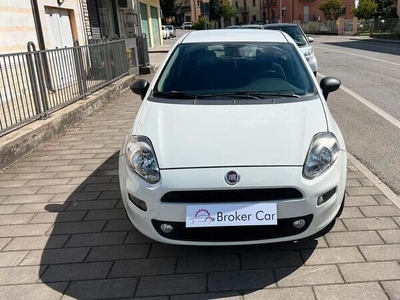 Usato 2013 Fiat Punto 1.2 Diesel 84 CV (4.900 €)