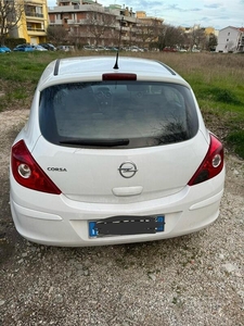 Usato 2013 Opel Corsa 1.0 Benzin 58 CV (5.500 €)