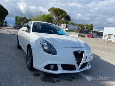 Usato 2014 Alfa Romeo Giulietta 1.6 Diesel 105 CV (6.999 €)