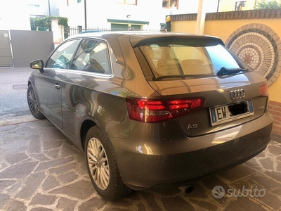 Usato 2014 Audi A3 1.2 Benzin 105 CV (8.500 €)