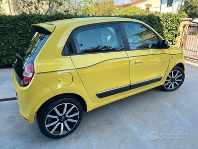 Usato 2014 Renault Twingo 1.0 Benzin 69 CV (6.900 €)