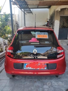 Usato 2014 Renault Twingo 1.0 Benzin 69 CV (8.000 €)