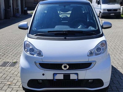 Usato 2014 Smart ForTwo Coupé 1.0 Benzin 71 CV (7.200 €)