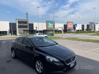 Usato 2014 Volvo V40 1.6 Diesel 115 CV (5.500 €)