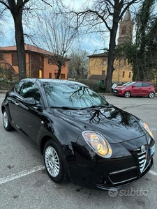 Usato 2015 Alfa Romeo MiTo 1.4 Benzin 70 CV (8.000 €)