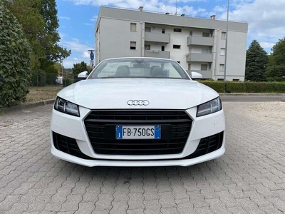 Usato 2015 Audi TT Roadster 2.0 Benzin 230 CV (25.500 €)