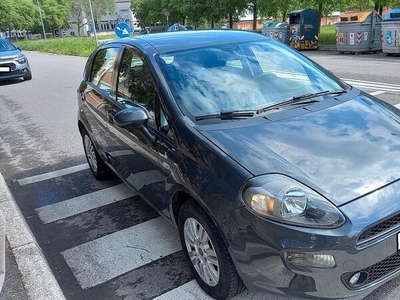 Usato 2015 Fiat Punto 1.2 Benzin (7.900 €)