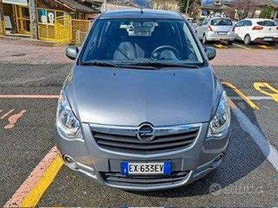 Usato 2015 Opel Agila 1.2 Benzin 94 CV (7.000 €)