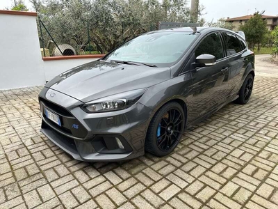 Usato 2016 Ford Focus 2.3 Benzin 351 CV (35.000 €)